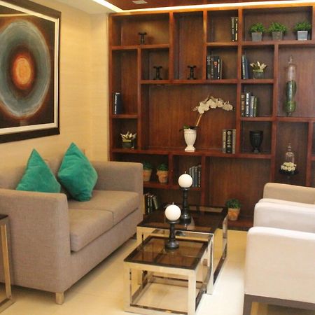 Stradella Hotel Pasig City Bagian luar foto